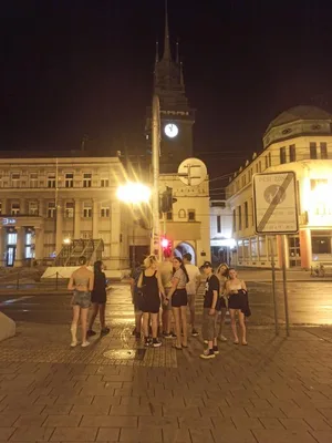 "podešťová" noční procházka Pardubicemi...aneb Adélka má narozeniny, 27. 6. 2023