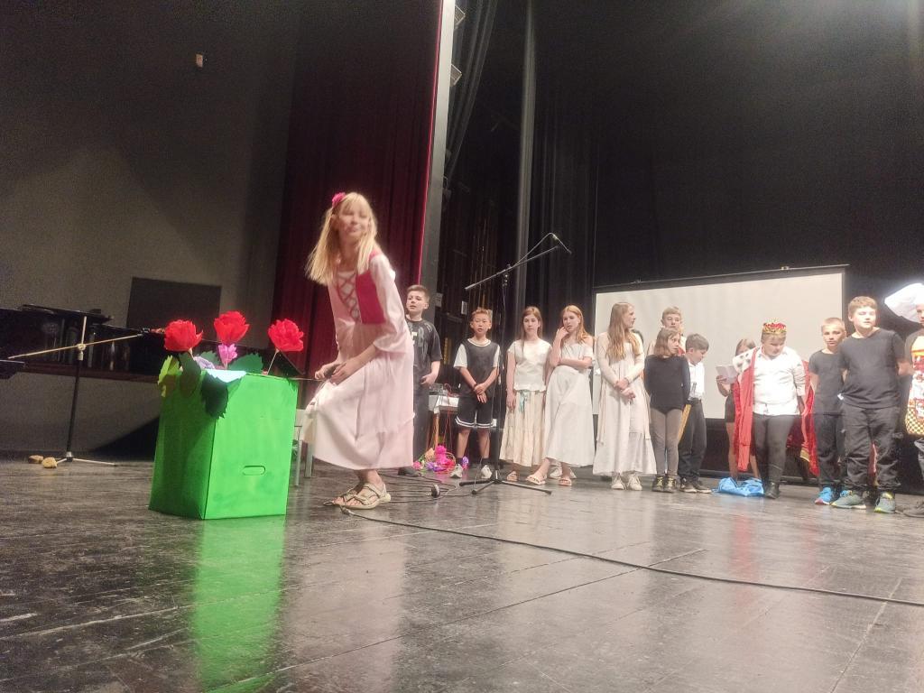 Školní akademie - Letem světem, 15. 6. 2023