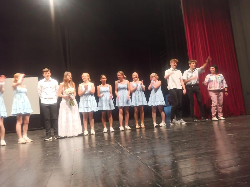 Školní akademie - Letem světem, 15. 6. 2023