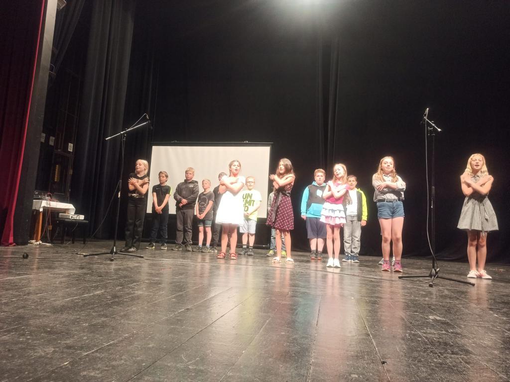 Školní akademie - Letem světem, 15. 6. 2023