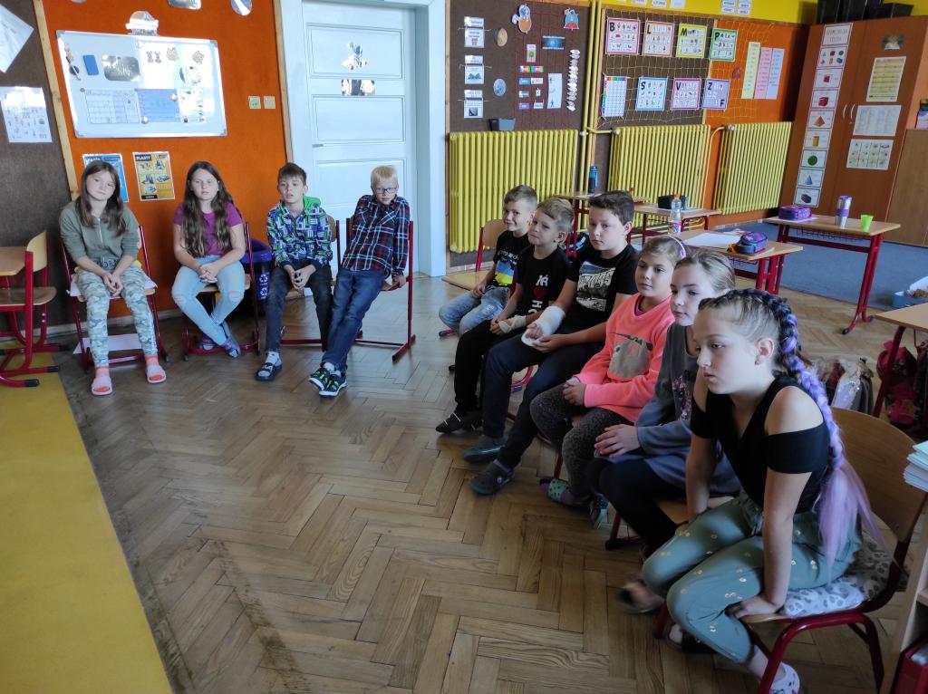 Naše prázdniny - koláž, prezentace; návštěva prvňáčků, 5. 9. 2023