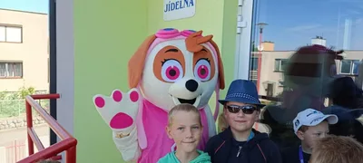 Překvapení u školní jídelny, 5. 9. 2023
