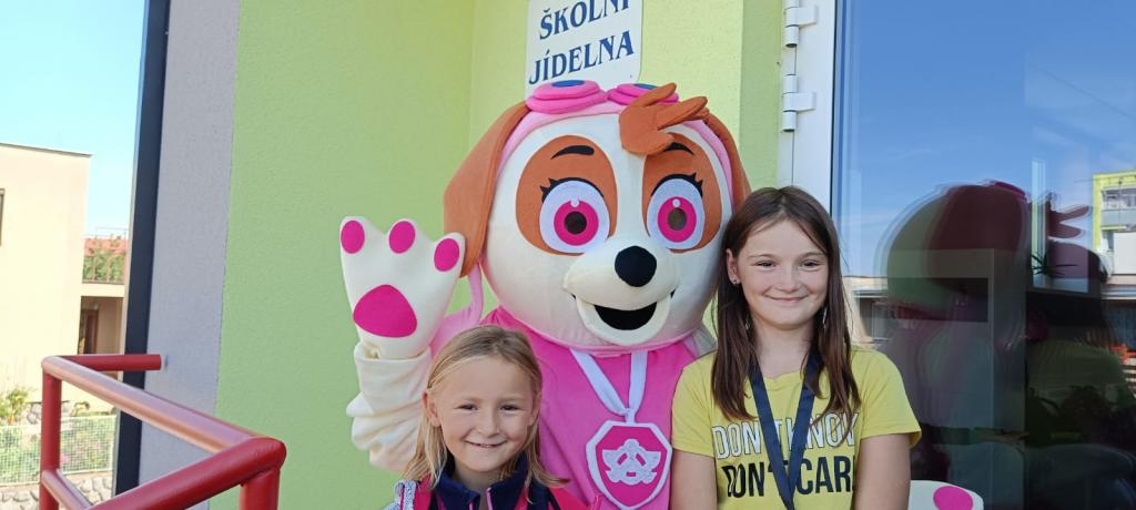 Překvapení u školní jídelny, 5. 9. 2023