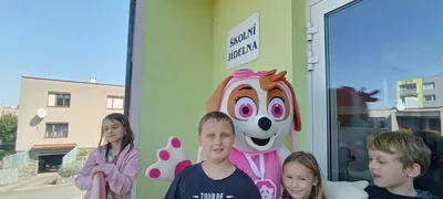 Překvapení u školní jídelny, 5. 9. 2023