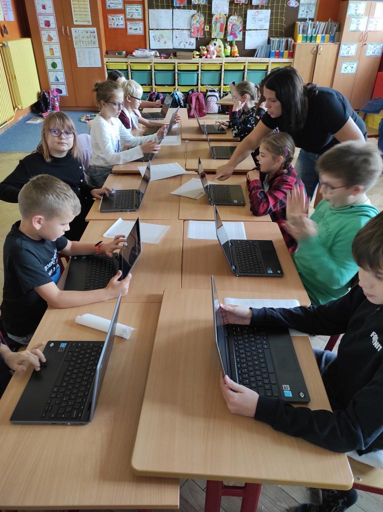 Začínáme s Chromebooky a učíme se hrou, 12. 10. 2023