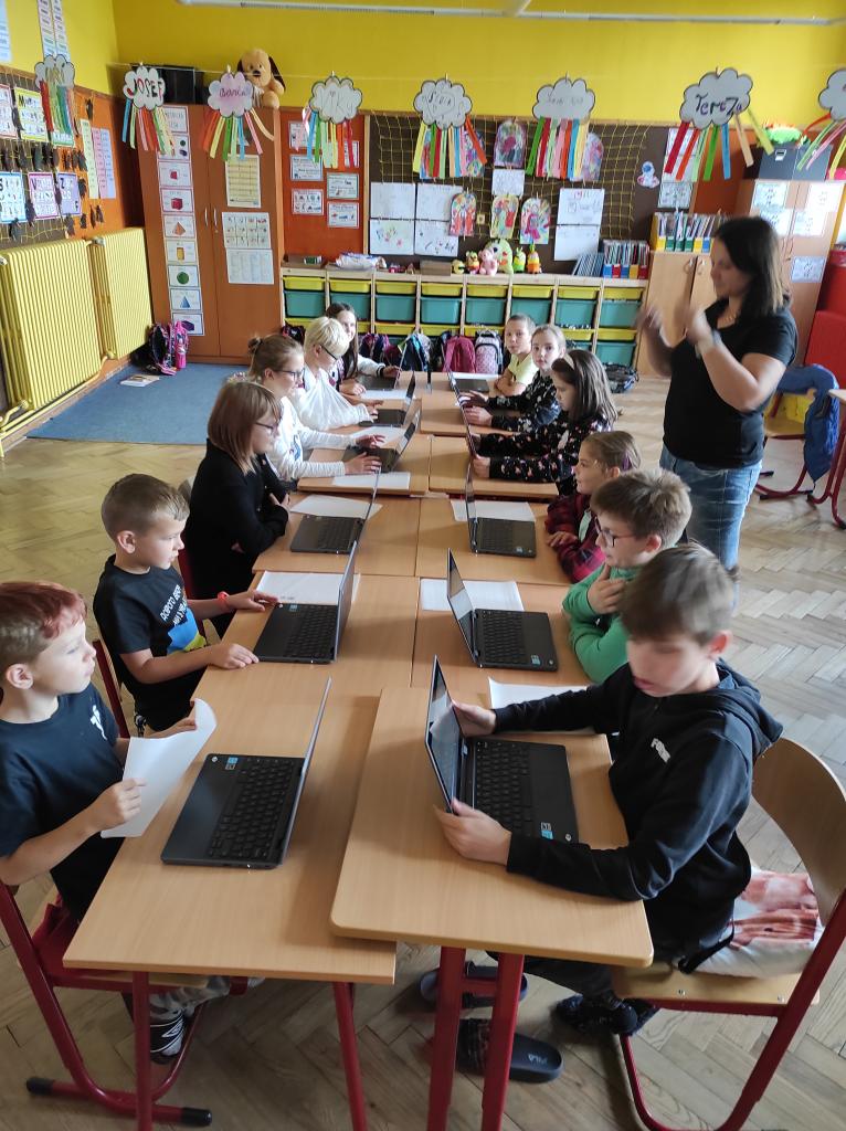 Začínáme s Chromebooky a učíme se hrou, 12. 10. 2023