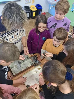 Náš svět - Nerosty, horniny, minerály, 13. 12. 2023
