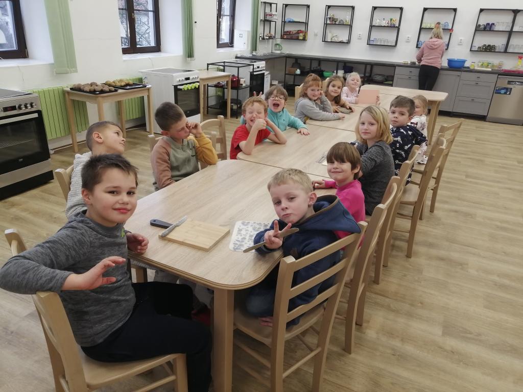 V hlavní roli brambory, díl II. - bramborový salát, 15. 12. 2023