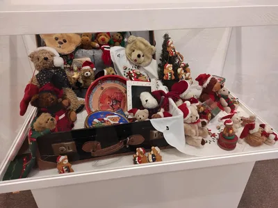 Výstava panenek, stáváme se potulnými kreslíři, 14. 12. 2023