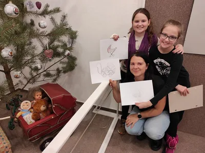 Výstava panenek, stáváme se potulnými kreslíři, 14. 12. 2023