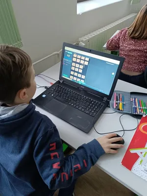 Elektrohrátky - programujeme Ozoboty, 16. 1. 2024