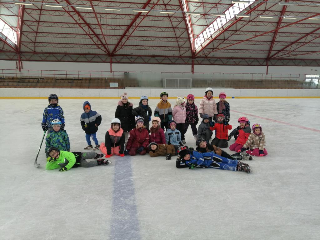 Poslední bruslení v 1. třídě - rozloučení s ledem, 21. 2. 2024