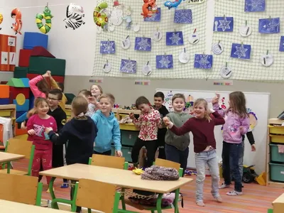 Přípravy na ples vrcholí, 14. 2. 2024