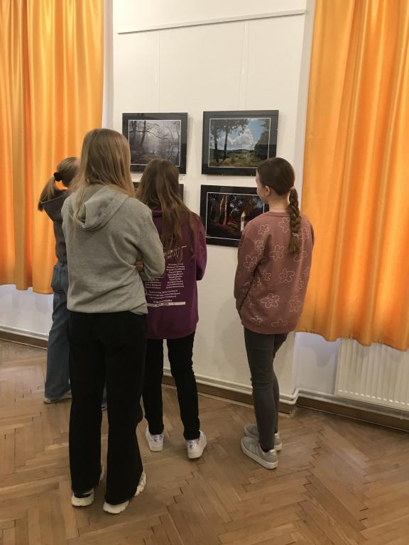 Výstava fotografií s názvem OKA-MŽIK, 29. 2. 2024