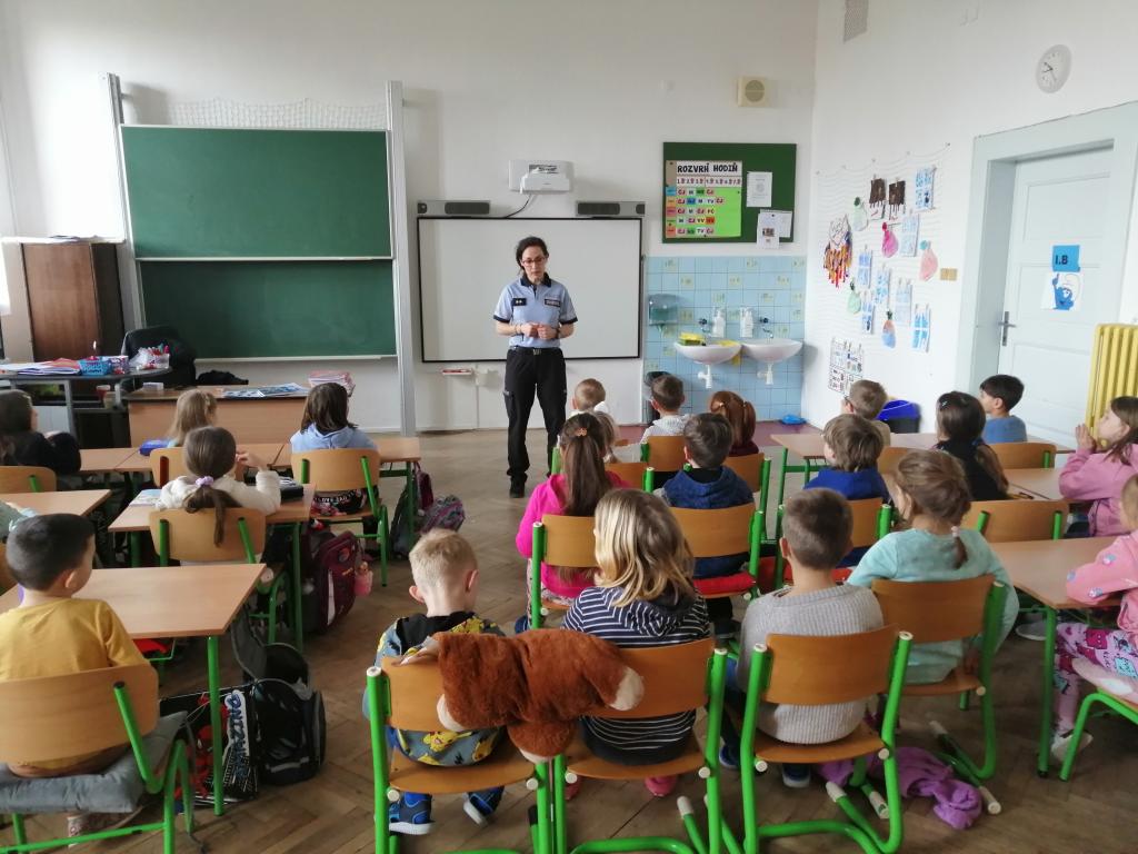 Beseda s Policií ČR - Naše vlastní bezpečí, 27. 3. 2024
