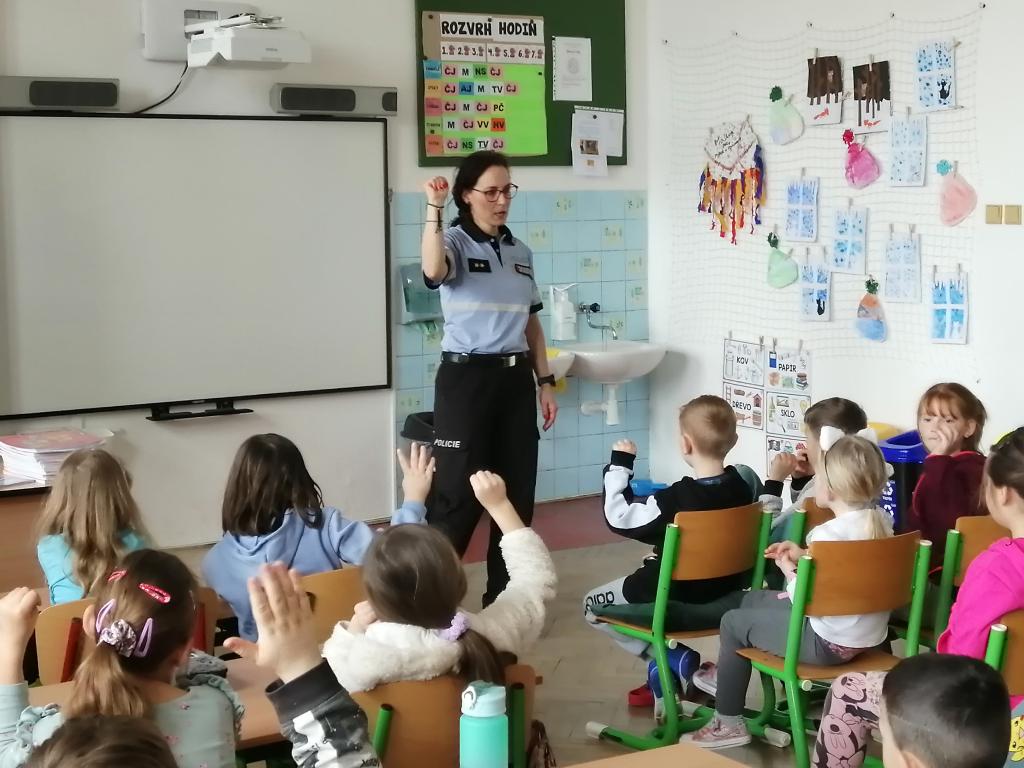 Beseda s Policií ČR - Naše vlastní bezpečí, 27. 3. 2024