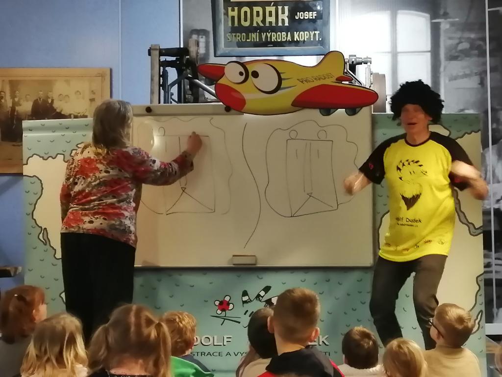 Setkání s ilustrátorem Adolfem Dudkem - městské muzeum, 6. 3. 2024
