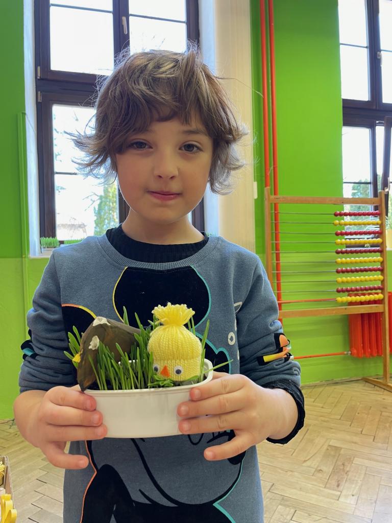 Spokojené velikonoční svátky přeje 2. třída, 27. 3. 2024