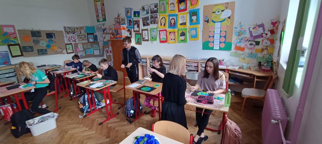 Den Země v 5. třídě a společné tvoření s žáky ZŠ Žďárec u Skutče, 25. 4. 2024
