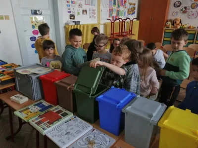 Ekologická výchova - přednáška - Tonda Obal na cestách, 8. 4. 2024