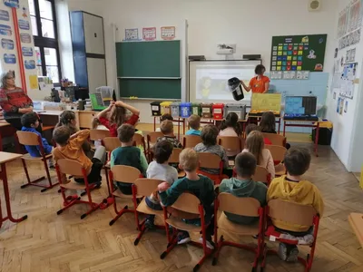 Ekologická výchova - přednáška - Tonda Obal na cestách, 8. 4. 2024
