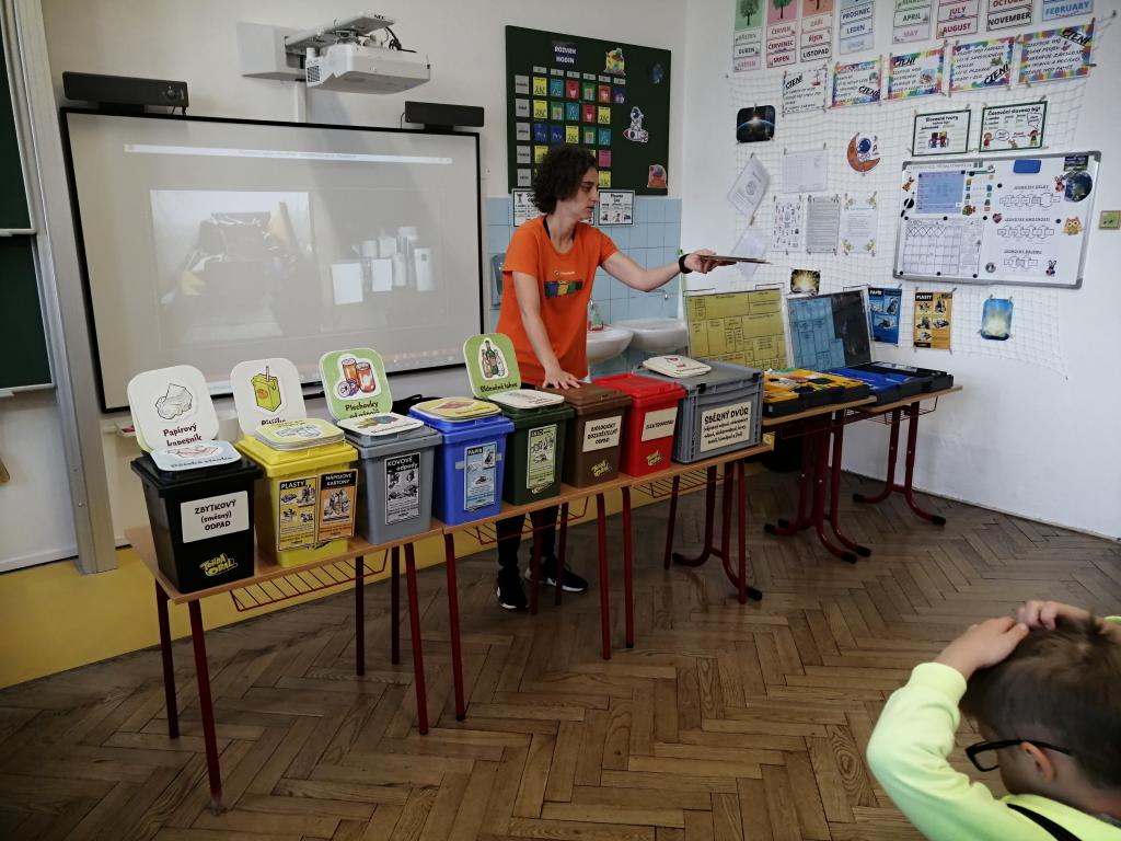 Ekologická výchova - přednáška - Tonda Obal na cestách, 8. 4. 2024