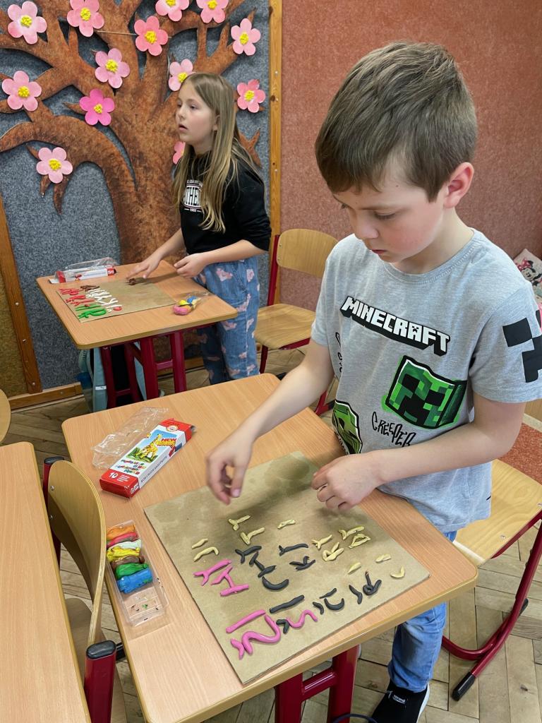 Modelování a český jazyk, 10. 4. 2024