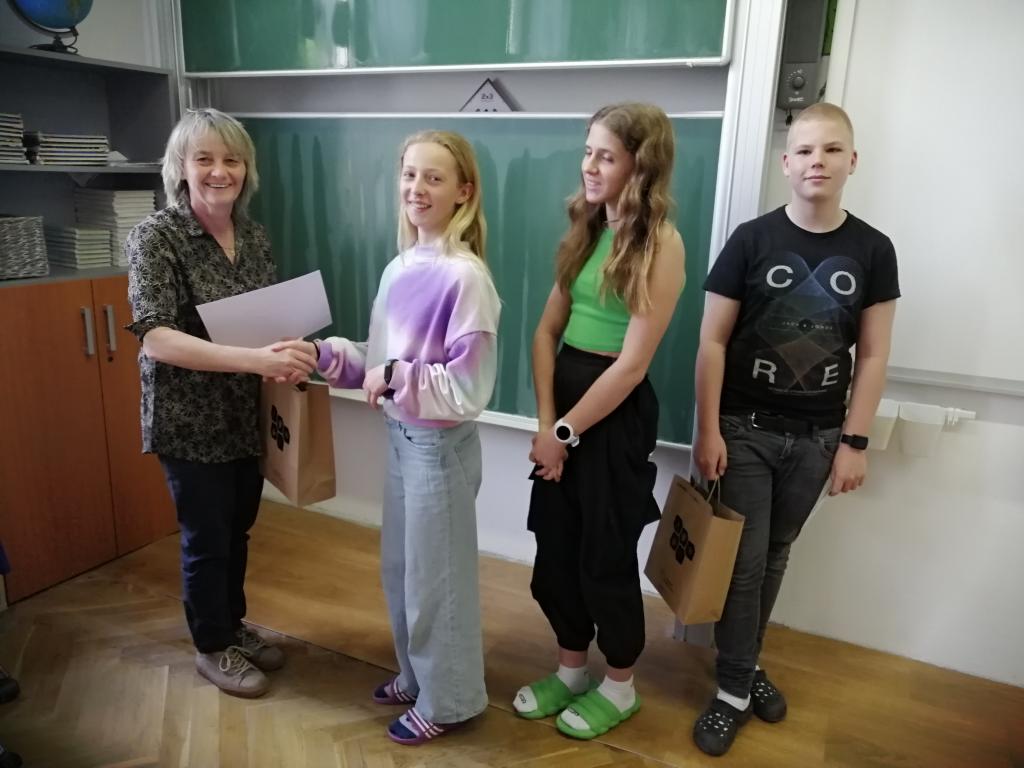 Naše úspěchy: 1. a 3. místo ve Výtvarné soutěži s přírodovědným zaměřením na téma: Sopky Železných hor, 19. 4. 2024