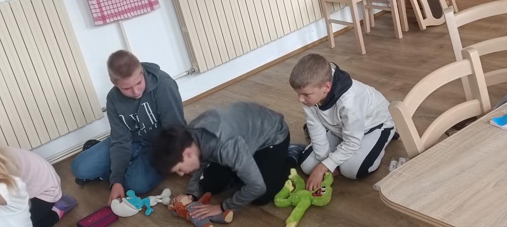 PRVNÍ POMOC - PROJEKTOVÁ HODINA, 21. 5. 2024