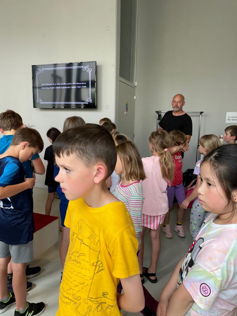 Chvojenec - ZOO kočkovitých šelem, Vys. Mýto - Muzeum karosářství, 17. 6. 2024