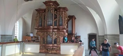 Kostel plný lidí a sedmáků, 17. 6. 2024