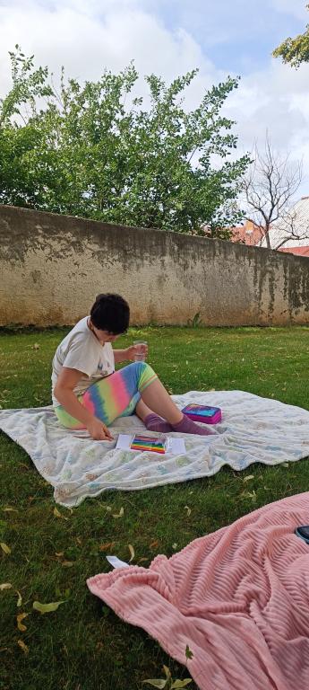 Malování u kostel a a piknik v trávě, 20. 6. 2024