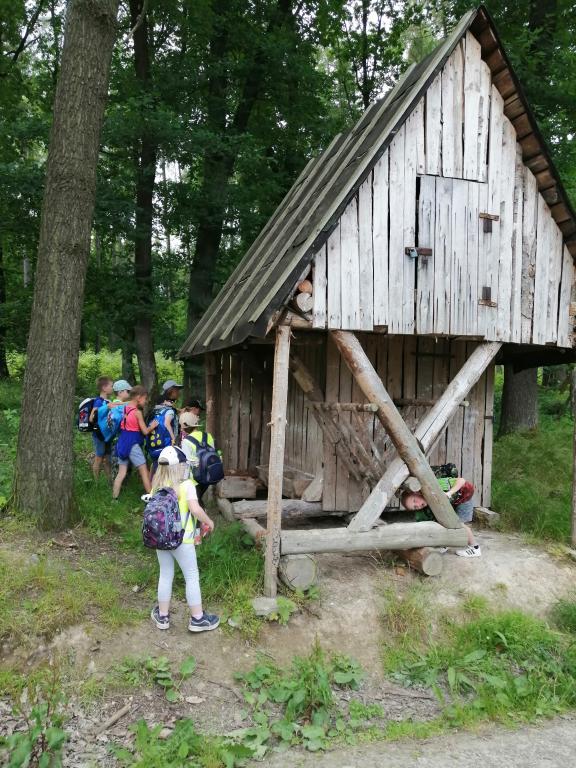Školní výlet do Slatiňan - Kočičí hrádek, 17. 6. 2024