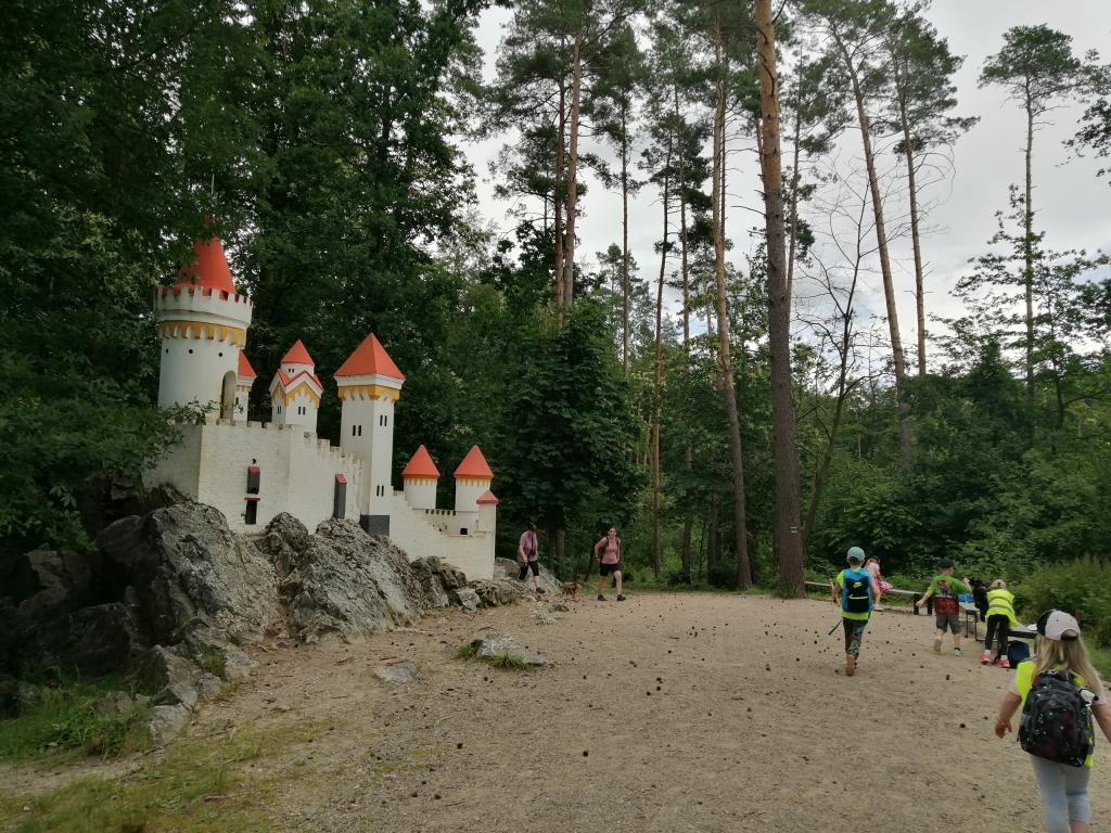 Školní výlet do Slatiňan - Kočičí hrádek, 17. 6. 2024