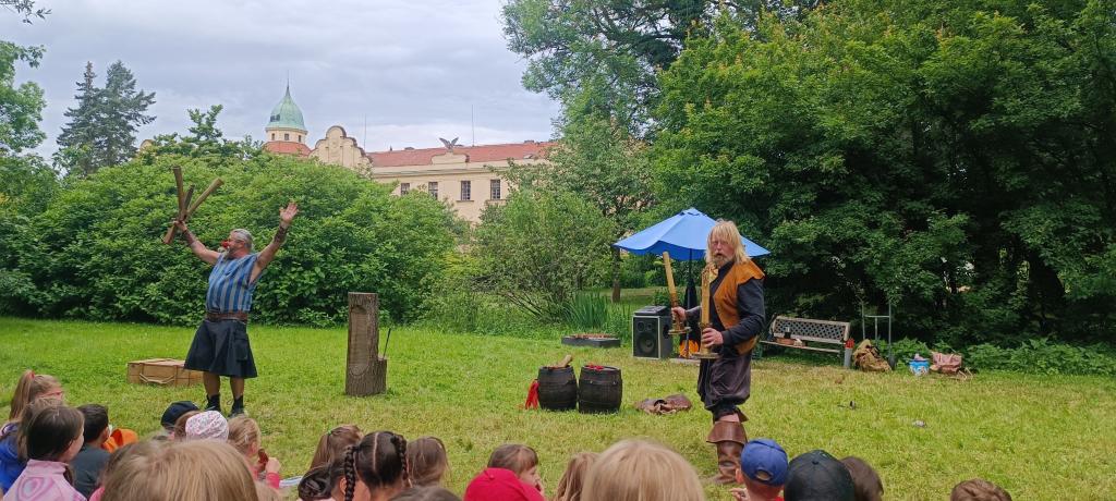 Zámek Častolovice - školní výlet 4. tříd a 5. třídy., 13. 6. 2024
