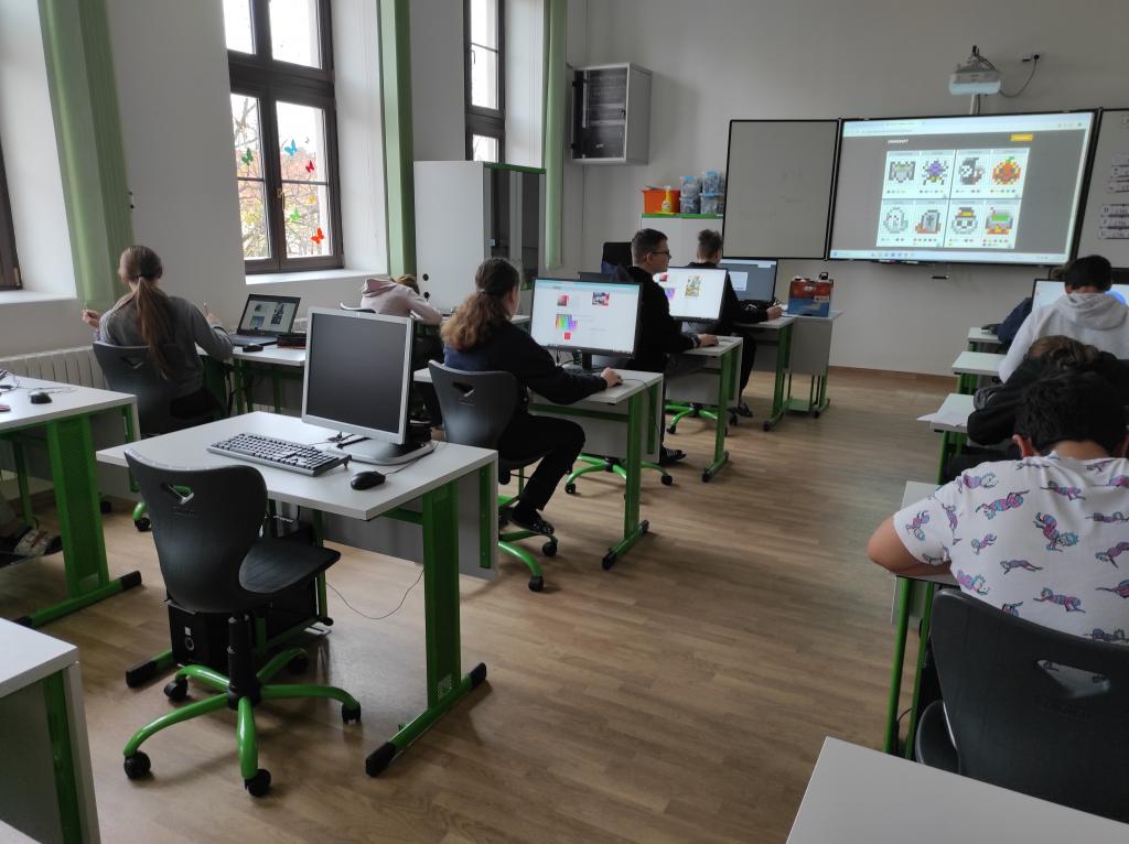 Informatika - Kódování v halloweenském duchu, 31. 10. 2024