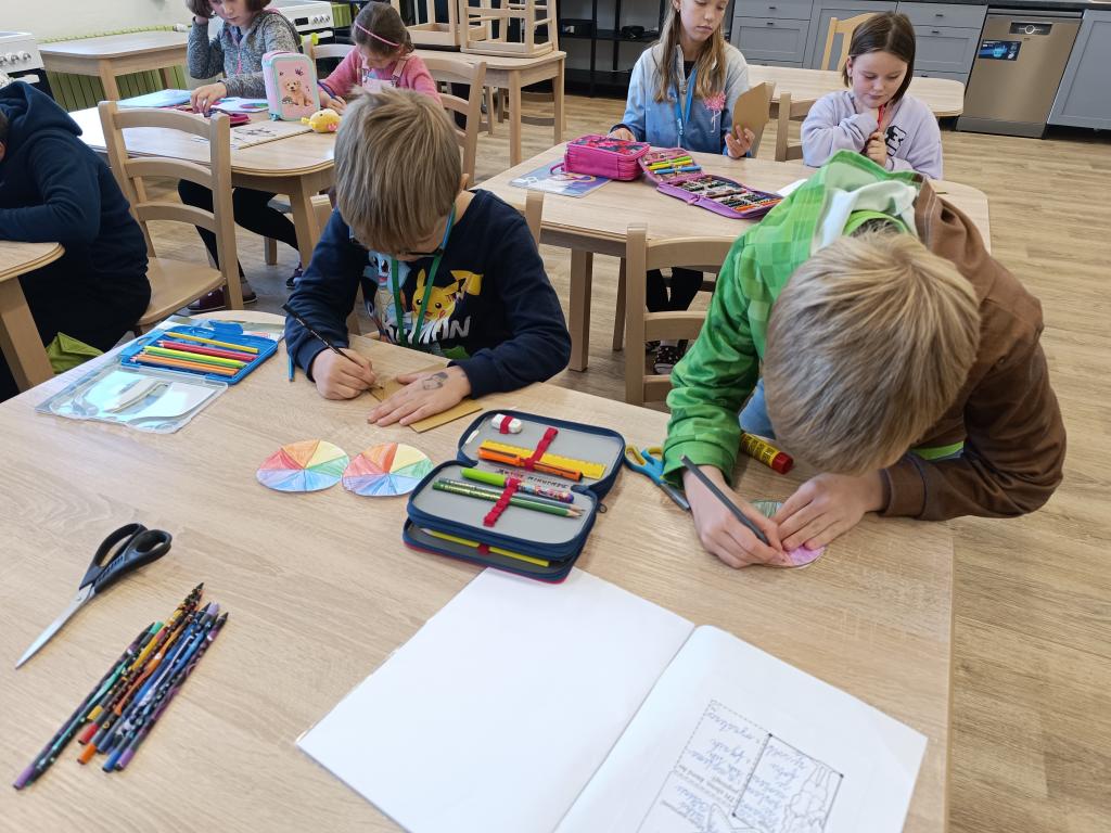 Věda není nuda - barevné spektrum, 7. 10. 2024