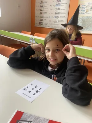 AJ - Halloween nebo Dušičky?, 1. 11. 2024