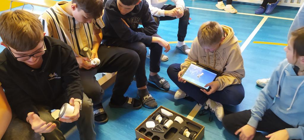 Projektová hodina s AI roboty, 28. 11. 2024