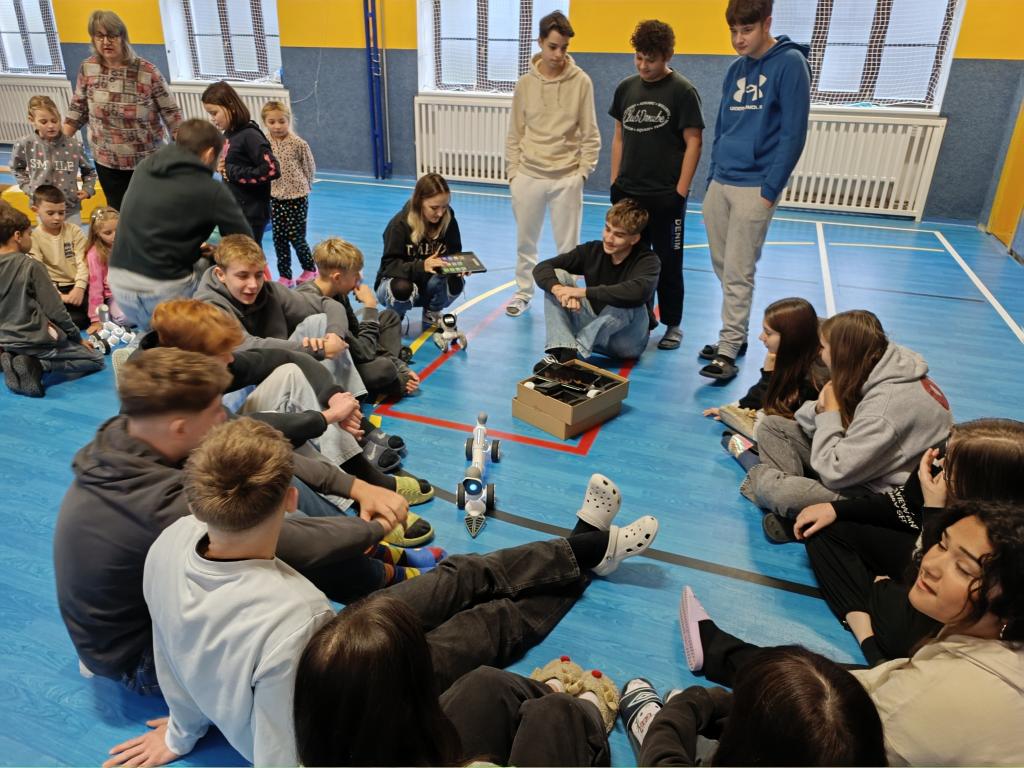 Projektová hodina s AI roboty, 28. 11. 2024