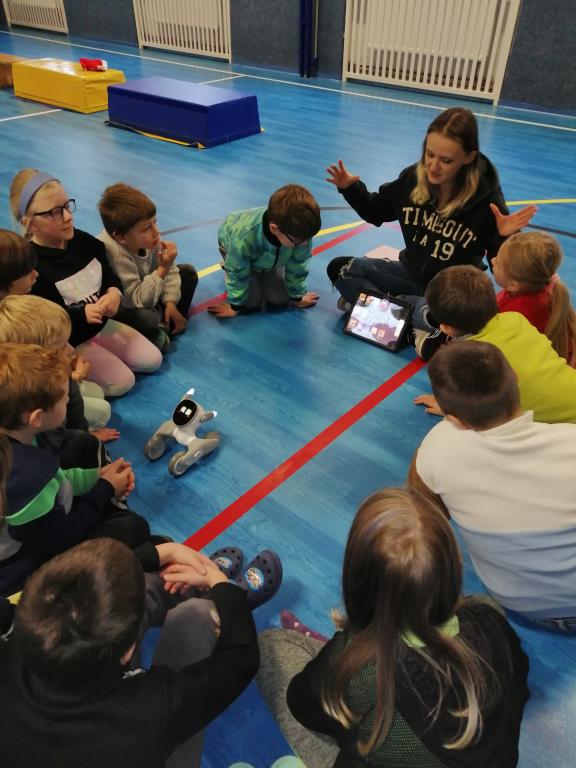 Projektová hodina s AI roboty, 28. 11. 2024