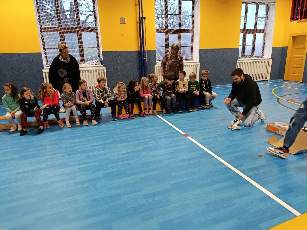 Roboti, 28. 11. 2024
