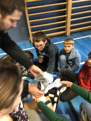 Roboti - to by se asi pan  Čapek divil…, 28. 11. 2024