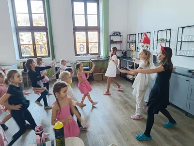 Jak tanečnice roztancovaly čertice a andílky ..., 5. 12. 2024