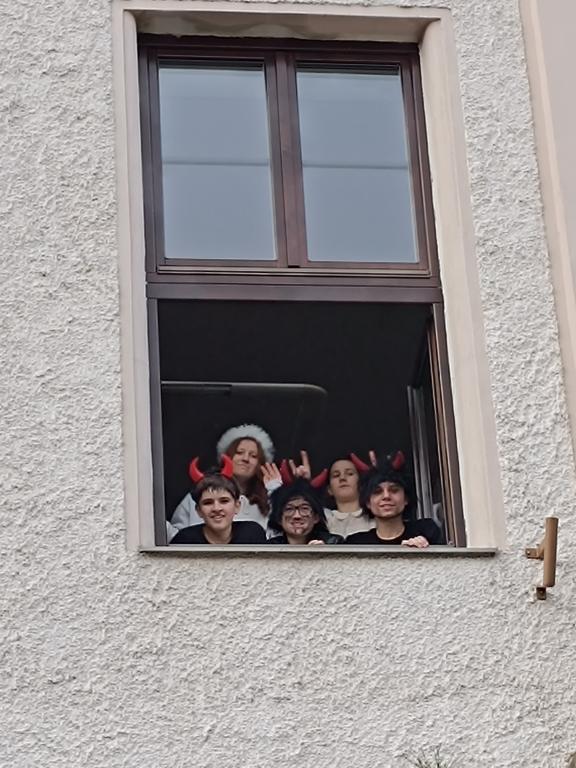 Mikuláš v podání 8. třídy, 5. 12. 2024