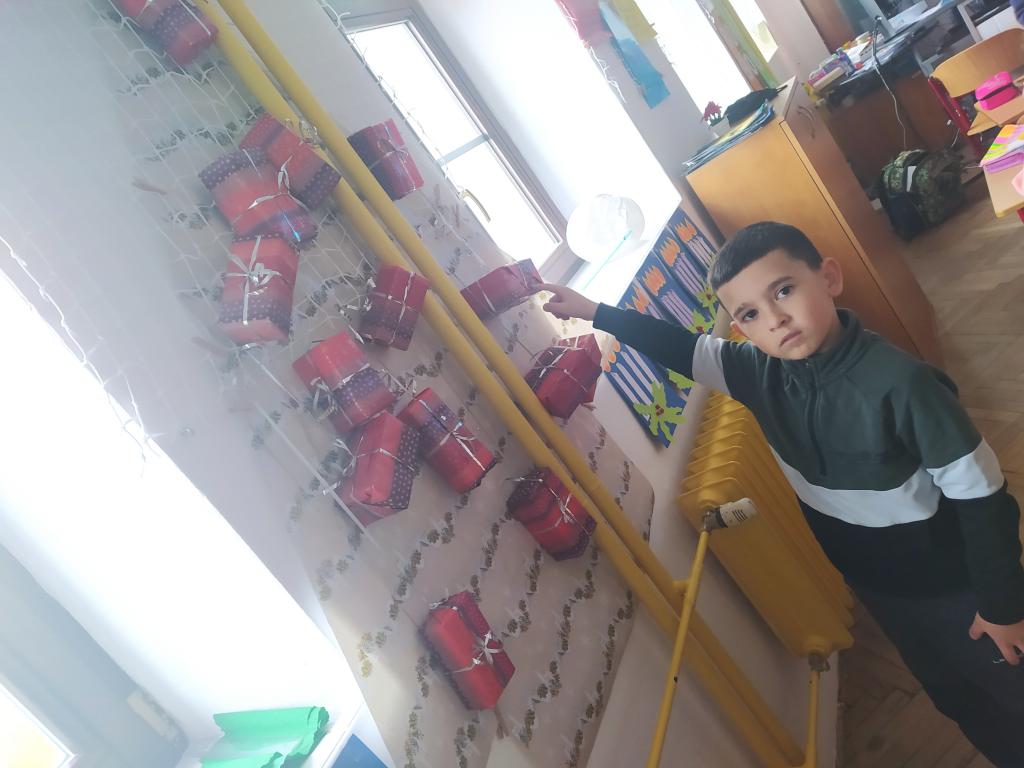 První dárečky z adventního kalendáře, 2. 12. 2024