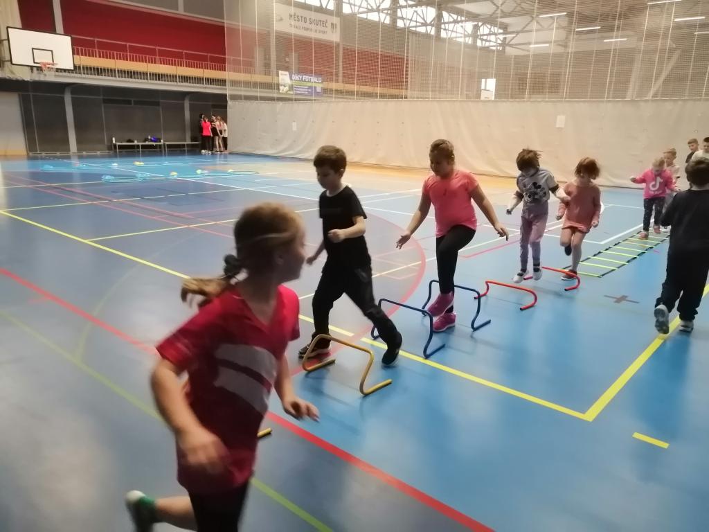 Sportovní den ve sportovní hale, 18. 12. 2024