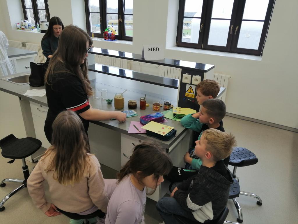 Celoškolní projekt Máme rádi zvířata, 31. 3. 2025