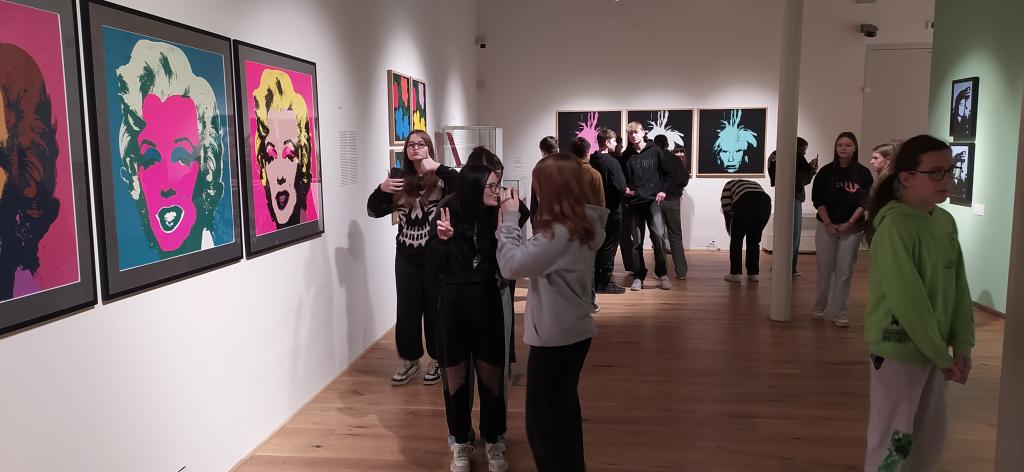 Exkurze Andy Warhol - ikonické portréty, 7. 3. 2025