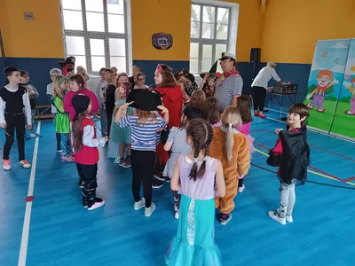 Námořnický bál s Inkou Rybářovou, 14. 3. 2025